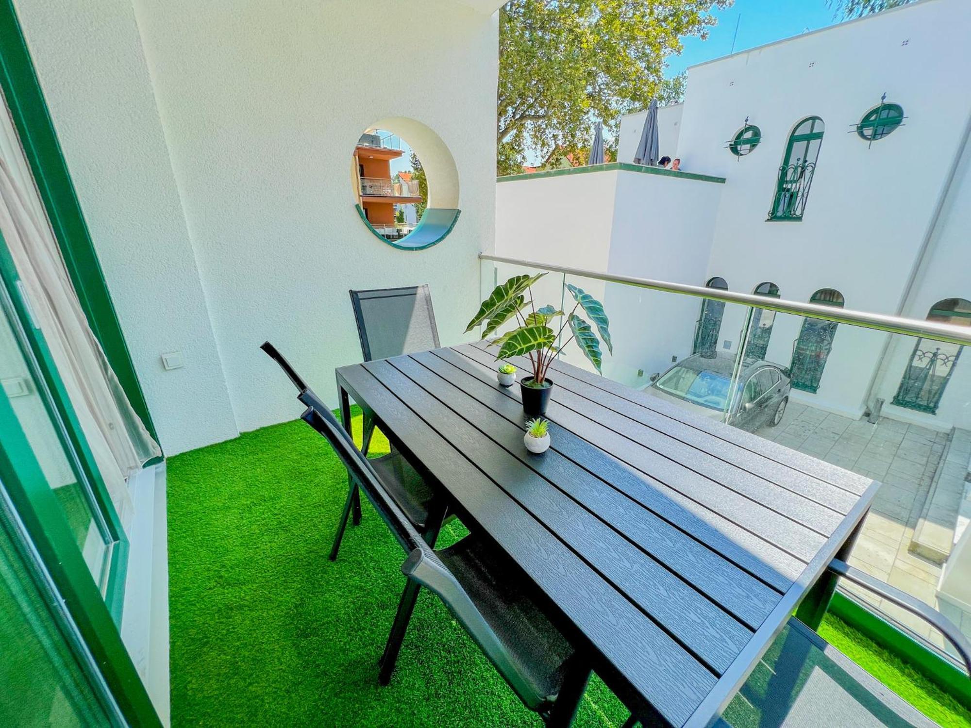 Villa Bauhaus Labi Garden Wellness Apartman Siófok Kültér fotó